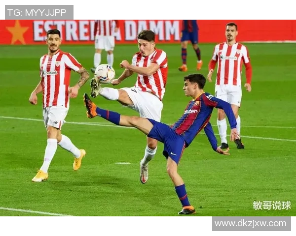 巴萨与皇马激烈争夺德甲新星边后卫布朗的未来发展